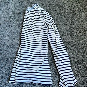 Lands End girls size 14-16 swim rashguard